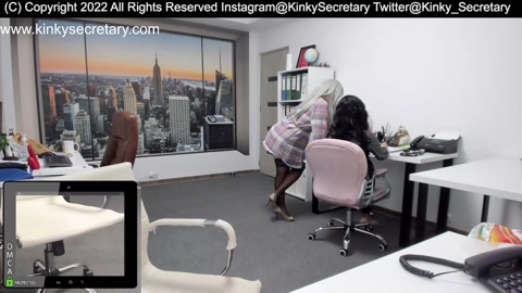 kinky_offfice  29-10-2022